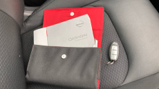 Nissan Qashqai 1.6 DiG-T Tekna 5dr Petrol Hatchback